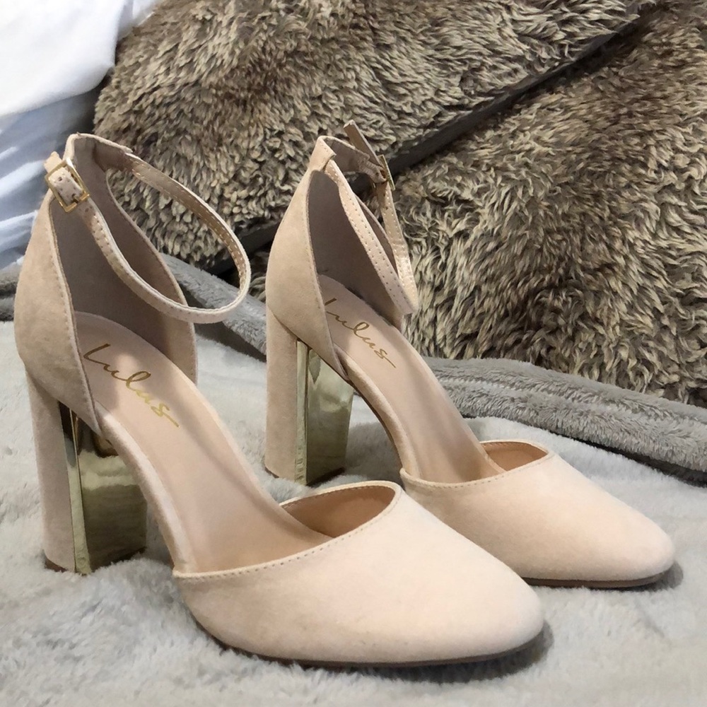 Lulu’s ankle strap heels